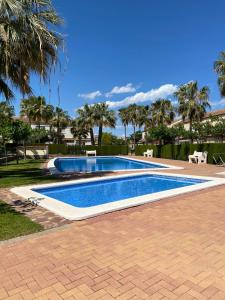 Πισίνα στο ή κοντά στο Rio Palancia II, Disfruta de una estancia en Familia, con Wifi y Parking Gratuito e Smart Tive, Una estancia de Cinco estrellas