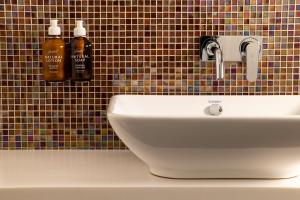 A bathroom at Hotel D - Basel - Fully Renovated 2025