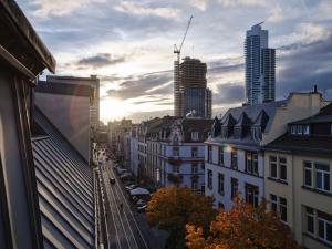 Udsigt til Frankfurt am Main eller udsigt til byen taget fra hotellet