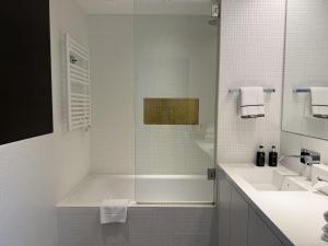 Kúpeľňa v ubytovaní Skyline City Loft