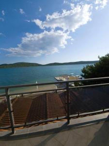Φωτογραφία από το άλμπουμ του Mare Blue σε Pirovac
