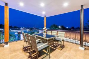 Gallery image of Mind Pool Villa บ้านพักพูลวิลล่าชะอำ in Ban Hup Kaphong