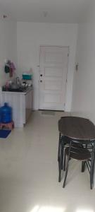 Η κουζίνα ή μικρή κουζίνα στο Modena Town Square