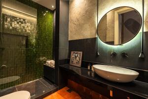 Koupelna v ubytování Canvas Boutique Hotel