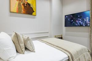 TV a/nebo společenská místnost v ubytování Hotel Balkan