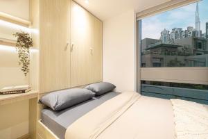 Next'Living - Luxury Private Room in a CoLiving Villa客房内的一张或多张床位