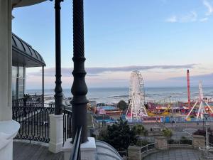 a view of an amusement park with a ferris wheel at The Palace Hotel in Southend-on-Sea