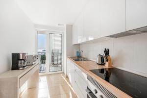 Kuchnia lub aneks kuchenny w obiekcie Dimi Holidays Porto Cristo SLU Meerblick 4 Apartment 4 - 120 m zum Strand