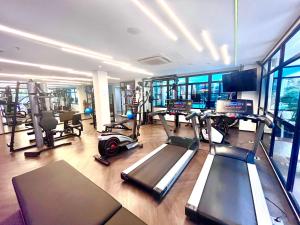 Fitness centrum a/nebo fitness zařízení v ubytování Flat Hotel Moema Ibirapuera