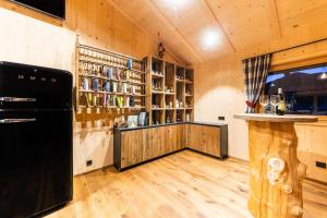 Kuchyňa alebo kuchynka v ubytovaní Ratscheinerhof App Gipfelglück