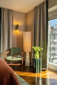Postel nebo postele na pokoji v ubytování Hotel D - Basel - Fully Renovated 2025