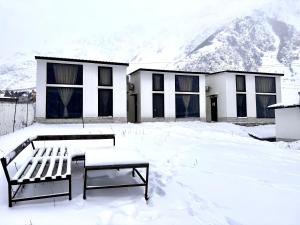 Hotel Krebuli v zimě