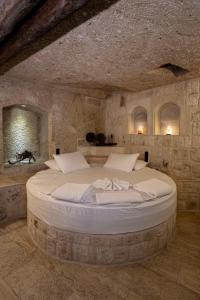 Koupelna v ubytování Kemerhan Cave Suites