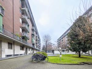 The building in which Az apartmant is located