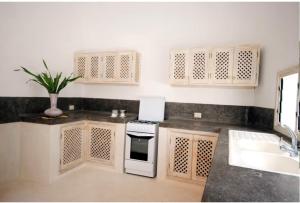 Imagen de la galería de Private Villa at Cancer Crab, en Mambrui