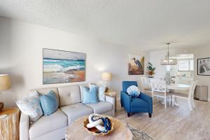 Χώρος καθιστικού στο Ocean Trillium Suites 401