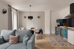Kuchyňa alebo kuchynka v ubytovaní Apartamentos Líbere Valencia Abastos
