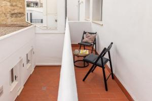 Kuchyňa alebo kuchynka v ubytovaní Apartamentos Líbere Valencia Abastos