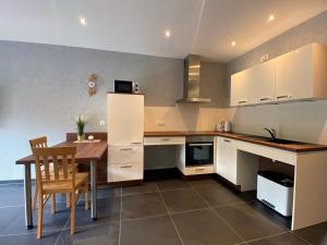 Gallery image of Ferienwohnung Am Weiher Wohnung 5 Für 2 Personen in Nideggen