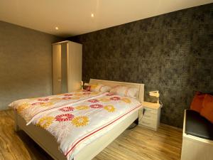 Gallery image of Ferienwohnung Am Weiher Wohnung 5 Für 2 Personen in Nideggen