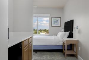 Postel nebo postele na pokoji v ubytování Seaside Amelia Inn - Amelia Island