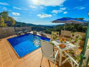 Bazén v ubytování Holiday Home La Era by Interhome nebo v jeho okolí
