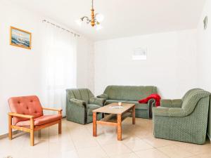 A seating area at Holiday Home Horvath by Interhome