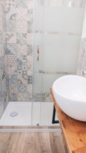 A bathroom at CASA MAFALDA - Rooms, friends and more - Affittacamere, Guest House