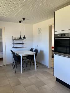 Afbeelding uit fotogalerij van Nymindegab Ridecenter Ferienwohnung in Nørre Nebel