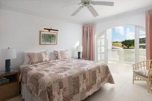 Кровать или кровати в номере Cassia Heights 24, Royal Westmoreland by Island Villas