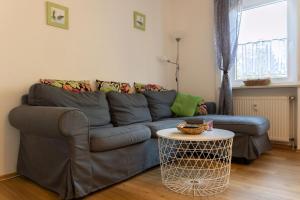 Posezení v ubytování Ferienwohnung Mit Balkon Und Zwei Schlafzimmern