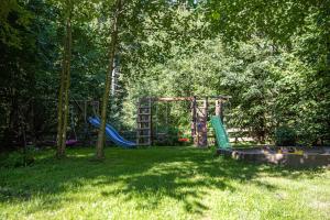 Herní místnost nebo prostor pro děti v ubytování Ferienwohnung Auf Einem Reiterhof