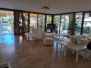 Predel za sedenje v nastanitvi Hotel Ambasciata
