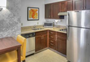Kuchyň nebo kuchyňský kout v ubytování Residence Inn by Marriott McAllen
