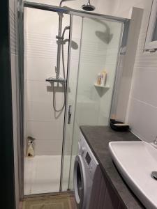 Kúpeľňa v ubytovaní Chalet les mimosas