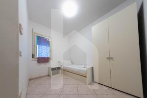 Koupelna v ubytování Homiday - Felicioni Alba Adriatica Residence + 184 fotografií