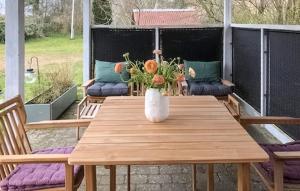 Aed väljaspool majutusasutust Cozy Apartment In Nordborg