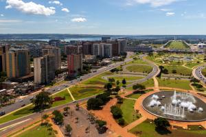 an aerial view of a city with a fountain at Brasília Tower Hotel by Castelo Itaipava in Brasilia