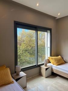 Postel nebo postele na pokoji v ubytování شقة فخمه Luxury apartment