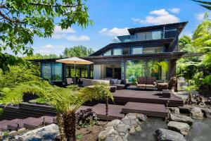 Zahrada ubytování Lodge by the beach - Luxury, Beach access, Ocean views, Private chef