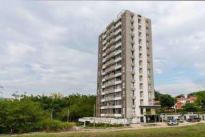 El edificio en el que está el departamento