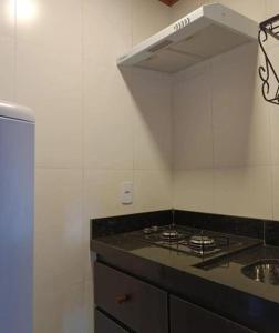 Dapur atau dapur kecil di Refúgio Allamanda