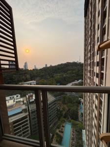 Uma varanda ou terraço em Unixx Pattaya High floor view