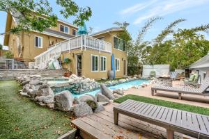 a house with a swimming pool in the yard at El Segundo Beach 5B4b Home, POOL Hot Tub, BEACHES, Local Town! in El Segundo