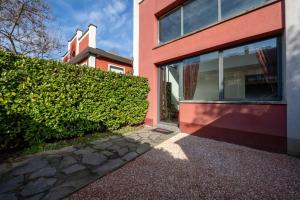 Budova, v ktorej sa apartmán nachádza
