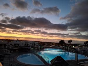 Bazen v nastanitvi oz. blizu nastanitve Enjoy days of dreams in paradise, 2 BR with POOL