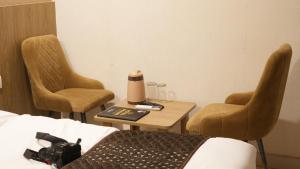 Posezení v ubytování Hotel Devine Zirakpur Chandigarh