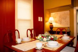 Fotografie z fotogalerie ubytování Timeless - Victorian Home stay v destinaci Mankato