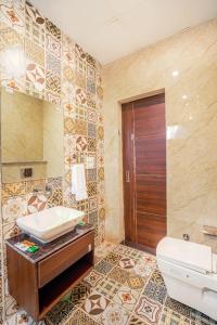 Koupelna v ubytování Hotel Devine Zirakpur Chandigarh