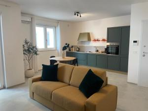 Kuchyň nebo kuchyňský kout v ubytování Rida' Luxury House